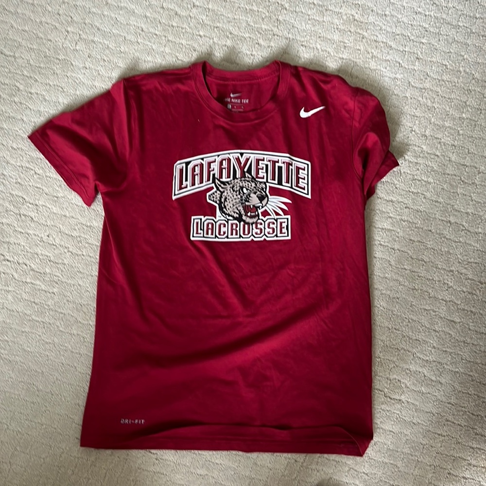Women’s Lafayette lacrosse shirt